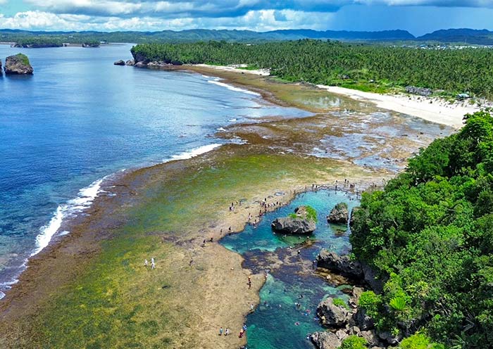 Magpupungko Tidal Pools, Siargao