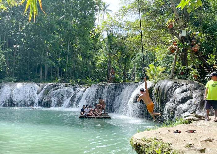 Siquijor Cambugahay Falls