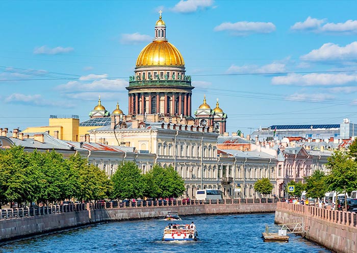 6 Days Russia Tour: Moscow and St. Petersburg Tour