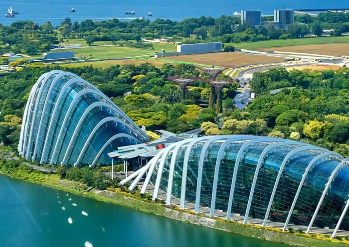 Cloud Forest & Flower Dome, Gardens by the Bay 