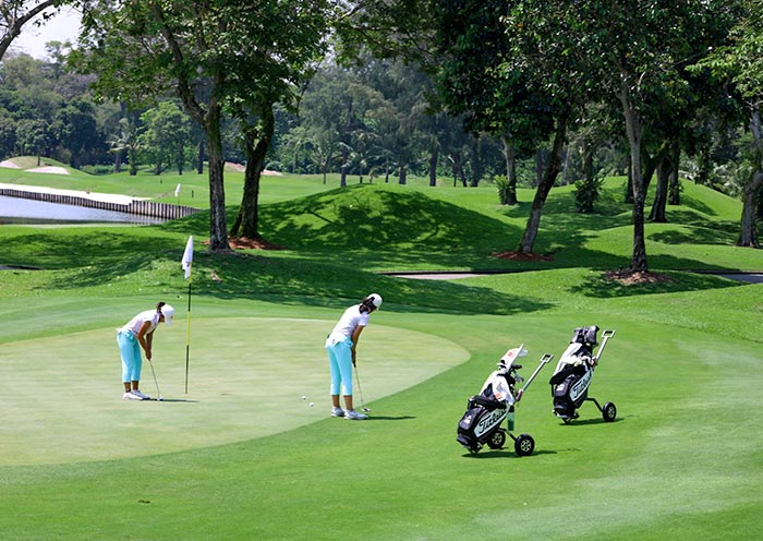 Play at Masters Course, Laguna National Golf Country Club