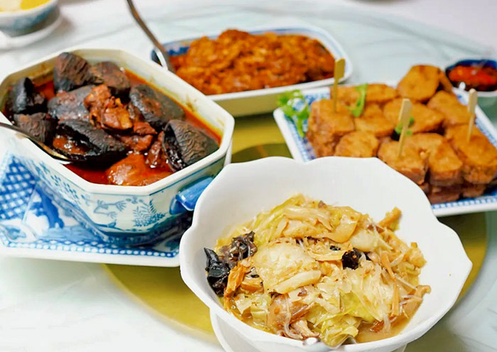 Peranakan Cuisine, True Blue
