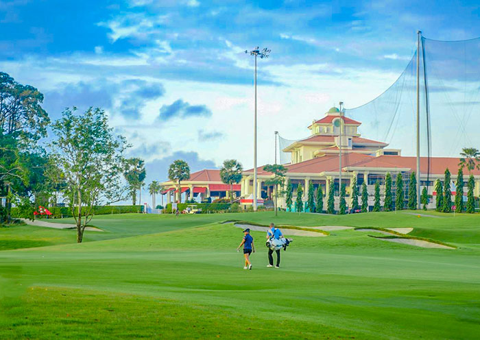 Relaxing at Sentosa Golf Club - Tanjong Course