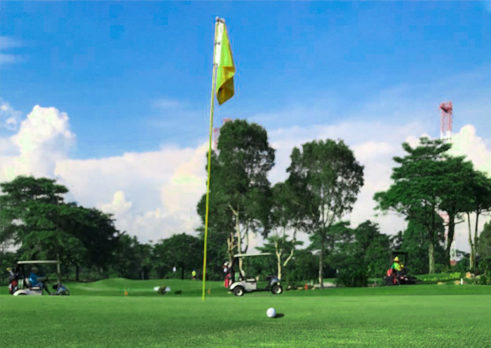 Play Golf at Singapore Sentosa Golf Club