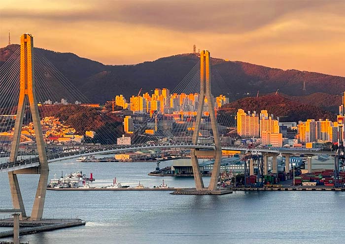 The Beautiful View of Gwangan Bridge, Busan