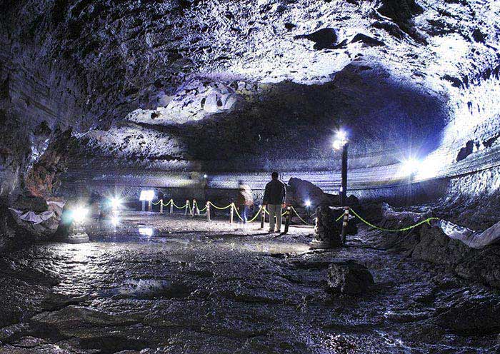 Manjanggul Lava Tube, Jeju Island
