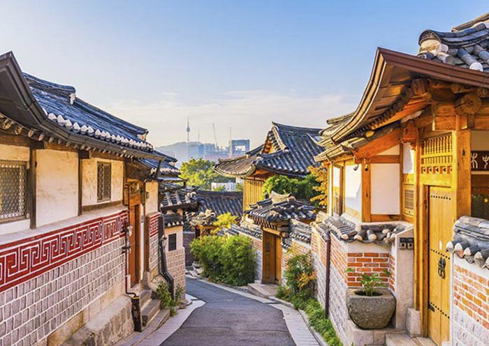 Bukchon Hanok Village, Seoul Bukchon Hanok Village, Seoul