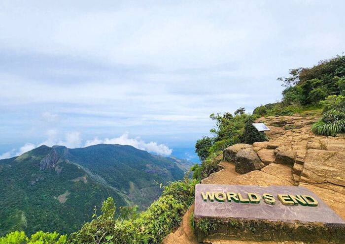 Word's End in Horton Plains National Park
