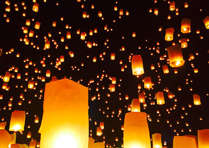 Yi Peng's floating sky lanterns