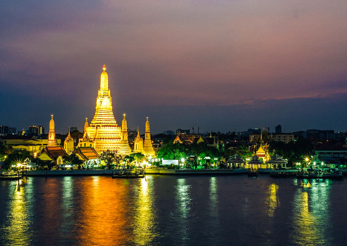 Thai version of the Eiffel Tower - Wat Arun
