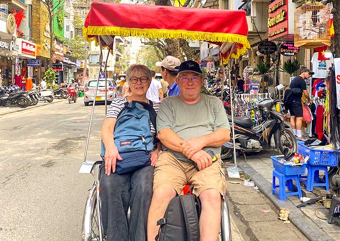 Take cyclo tour to explore old quarter of Hanoi Take cyclo tour to explore old quarter of Hanoi