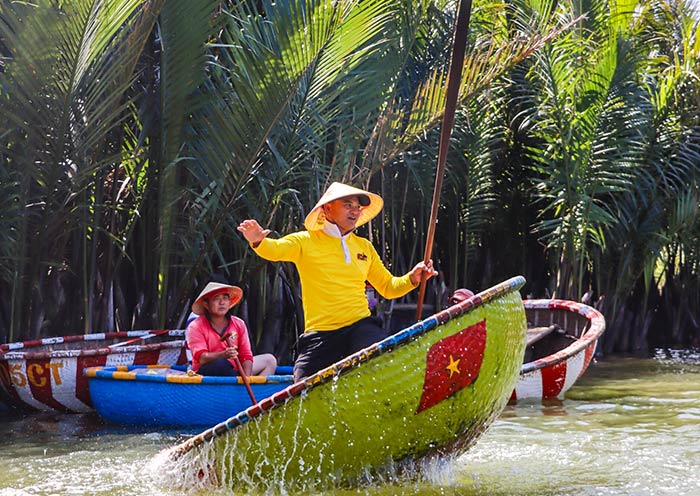 Coconut palms arch, boat dips, laughter rings Coconut palms arch, boat dips, laughter rings