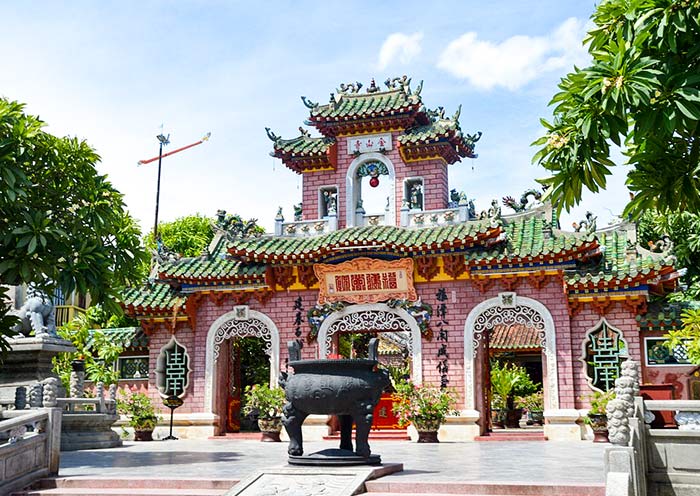 Fujian Assembly Hall, Hoi An, Vietnam Fujian Assembly Hall, Hoi An, Vietnam