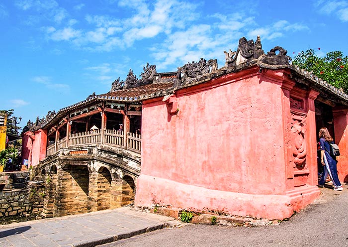 Japanese Covered Bridge, a 17th-century bridge