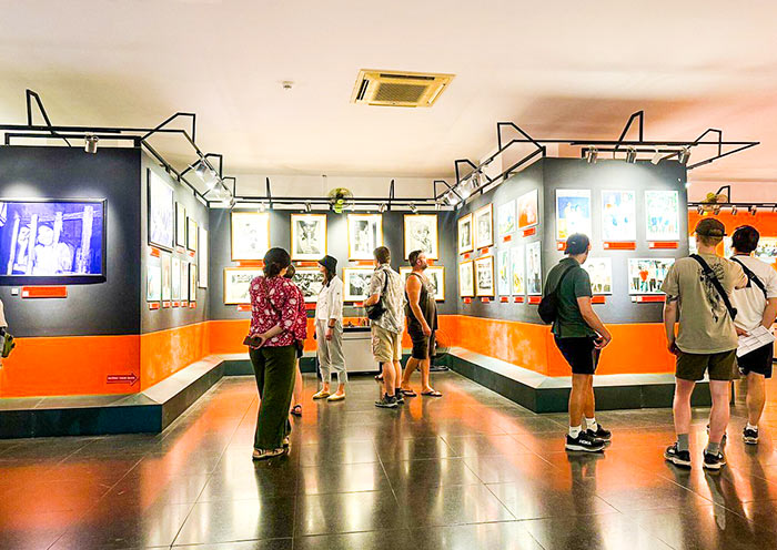 Visit War Remnants Museum