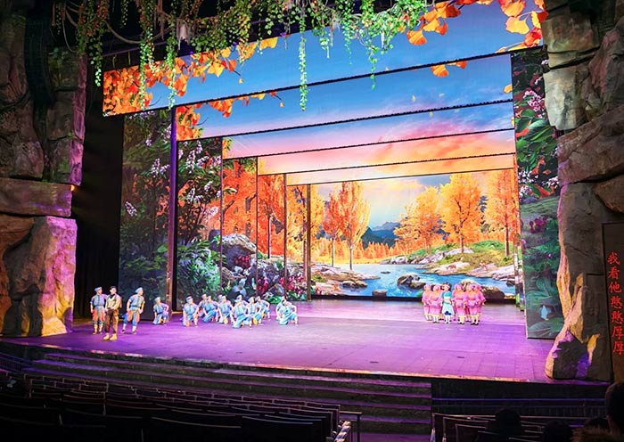 A Secret Realm in Shennongjia A Secret Realm in Shennongjia