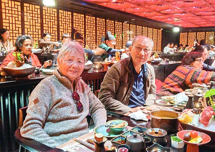 Travel with AOT in Chongqing 