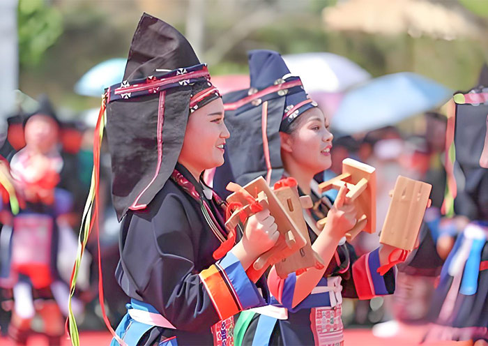 Guizhou April 8th Festival