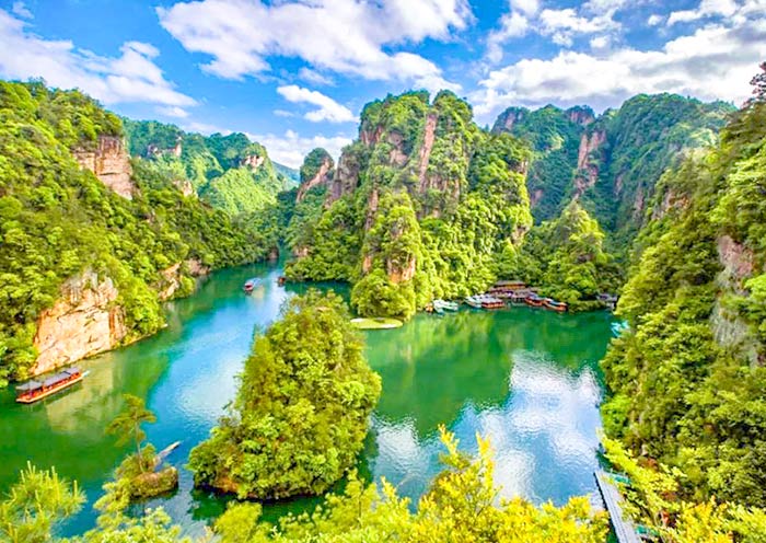 Beautiful Baofeng Lake, Zhangjiajie Beautiful Baofeng Lake, Zhangjiajie