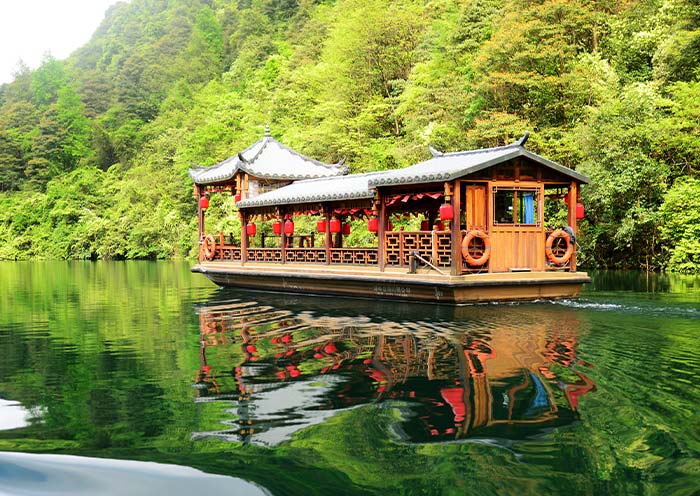 Boating on Beautiful Baofeng Lake, Zhangjiajie