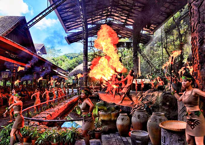 Binglanggu Li & Miao Cultural Heritage Park