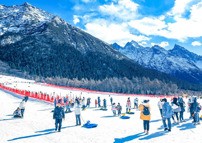 Bipenggou Valley in Winter