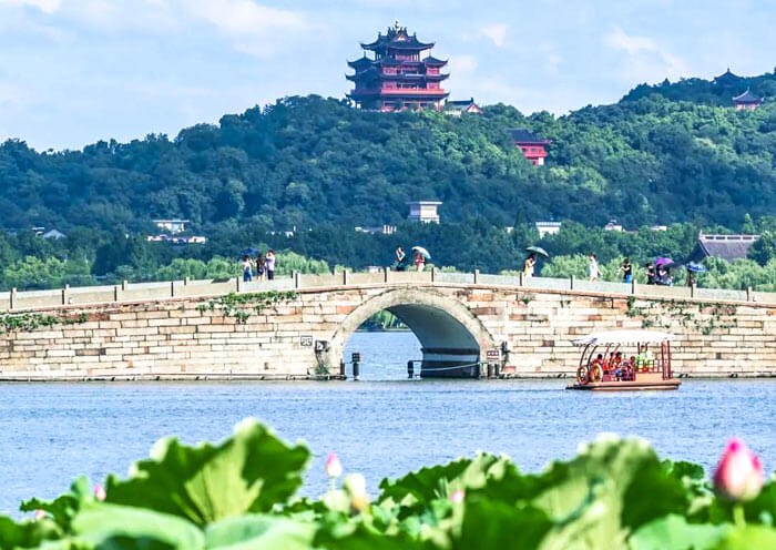 12 Most Beautiful Lakes in China