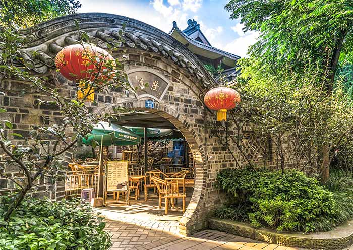 1 Day Chengdu Panda Tour with Leisure Time in Renmin Park & Ancient Streets