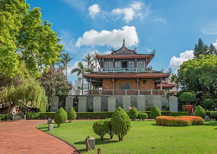 Tainan Chihkan Tower