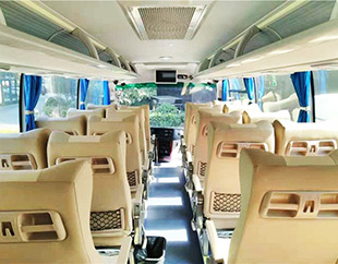 China Group Tours & Comfortable Vehicle China Group Tour & Comfortable Vehicle