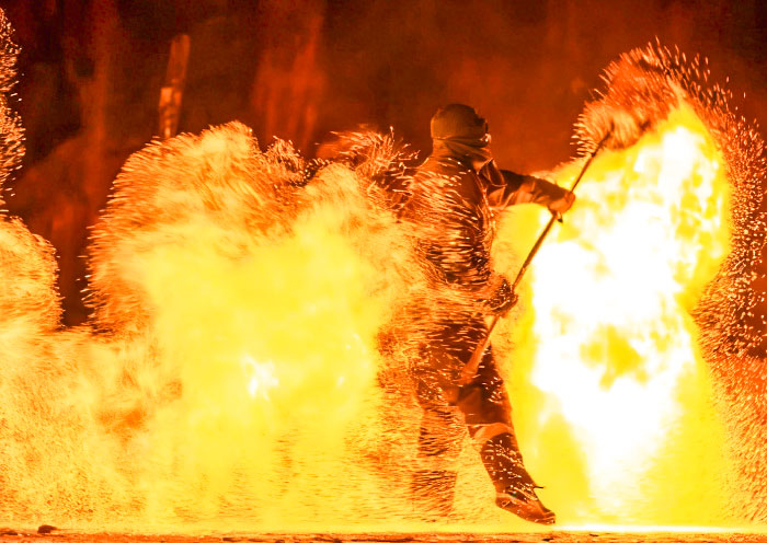 China Horse Town Resort Legend of the Fire Horse Performance