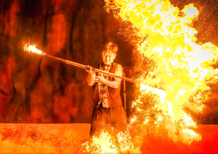 China Horse Town Resort Legend of the Fire Horse Performance