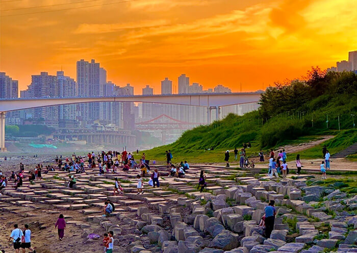 Chongqing Riverside Park