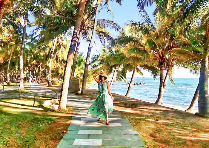 Coconut Dream Corridor, Sanya