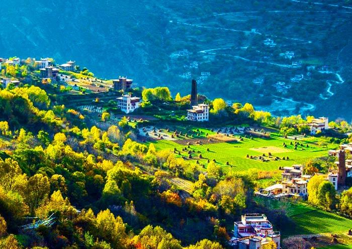 Danba Zhonglu Village, Western Sichuan