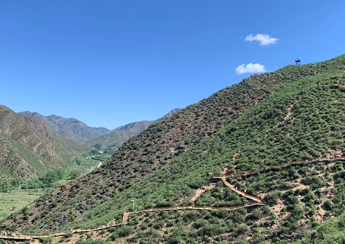 Daqing Mountain Hiking