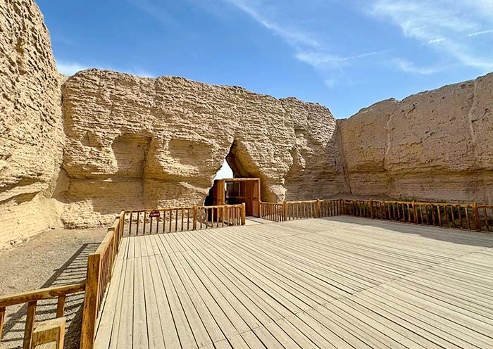 Inside of Yumen Pass Inside of Yumen Pass