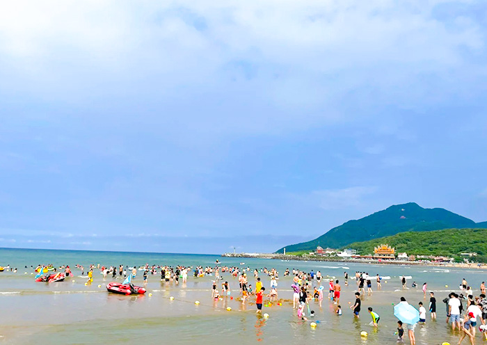 Fulong Beach