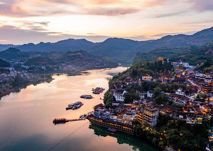 Furong Ancient Town - 2,000-year-old cliffside village