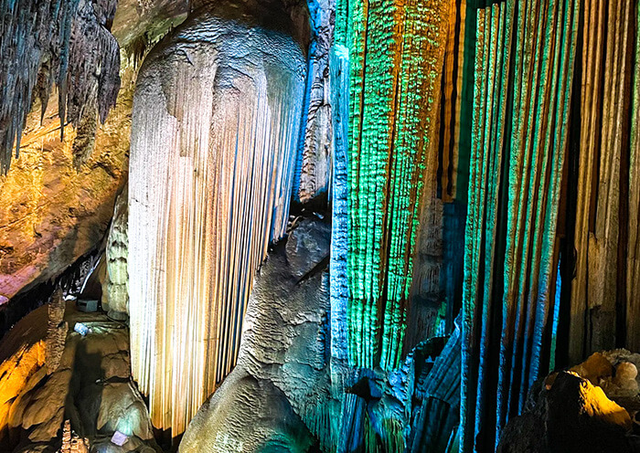 Chongqing Furong Cave