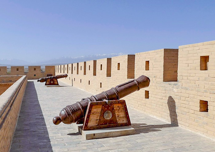 Jiayuguan Fortress & Qilian Mountains