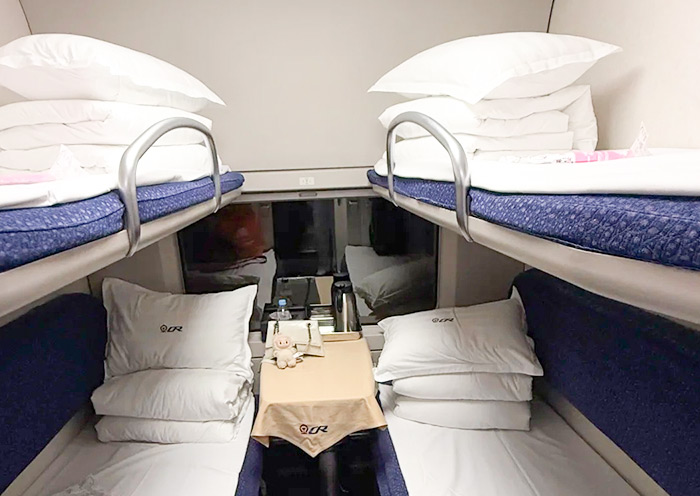 Guangzhou to Chengdu Night Sleeper Train
