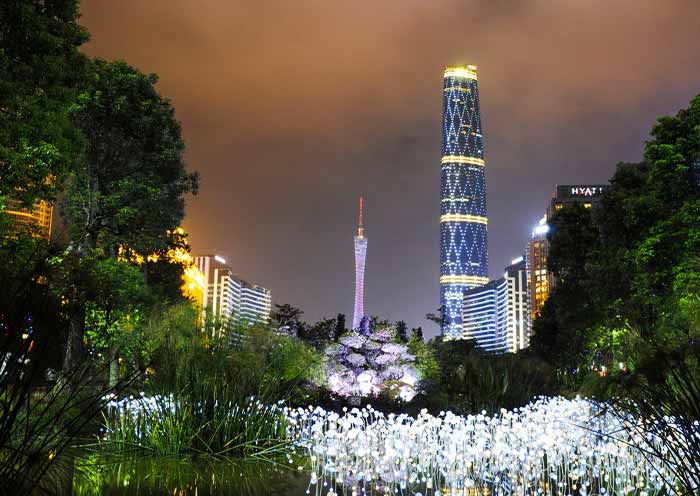 Guangzhou Huacheng Square at Night