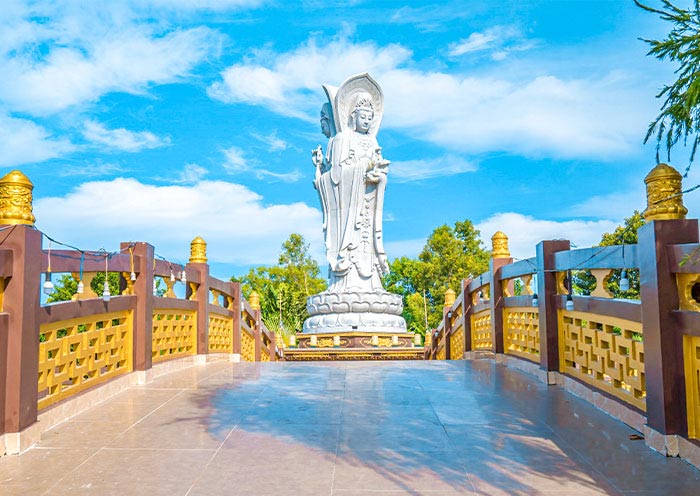 Guanyin Statue in Putuoshan