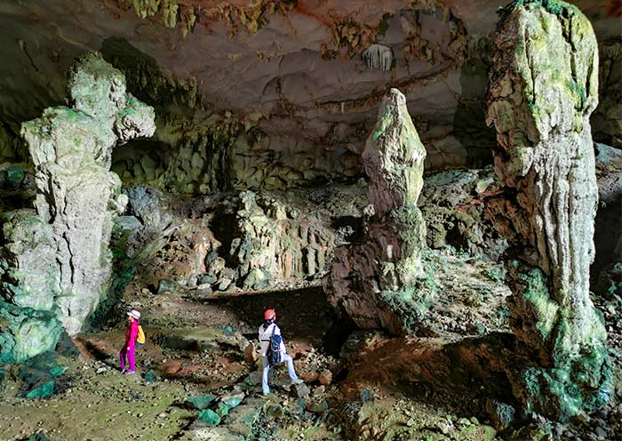 A large cavern with high ceiling and impressive formations