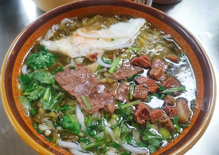 Huaxi Beef Rice Noodles