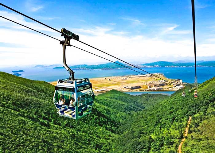 Ngong Ping Cable Car Experience