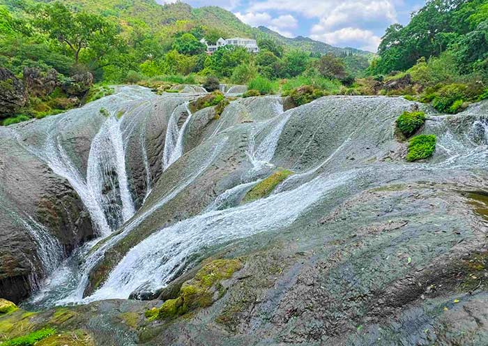 Huangguoshu Waterfall