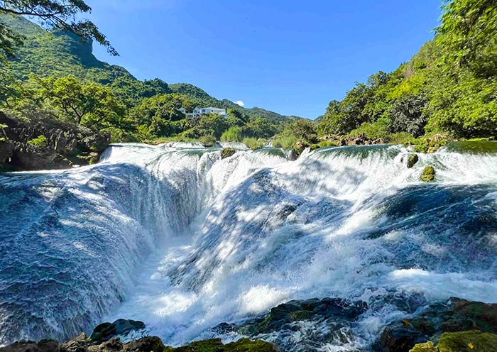 Huangguoshu Waterfall