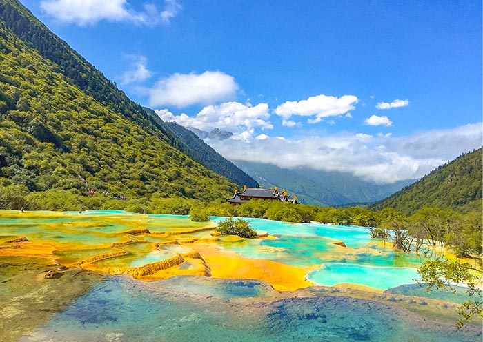 China Nature Tour to Huanglong